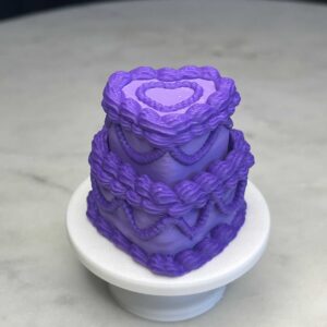 heart shaped cake clicker with stand